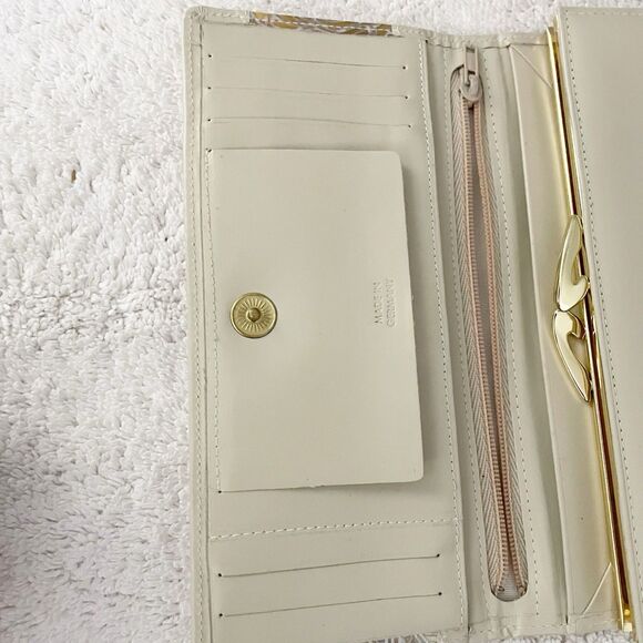 Topstyle Cream Tooled Leather Wallet Germany Floral Embossed Accordion Old Money - Picture 9 of 12